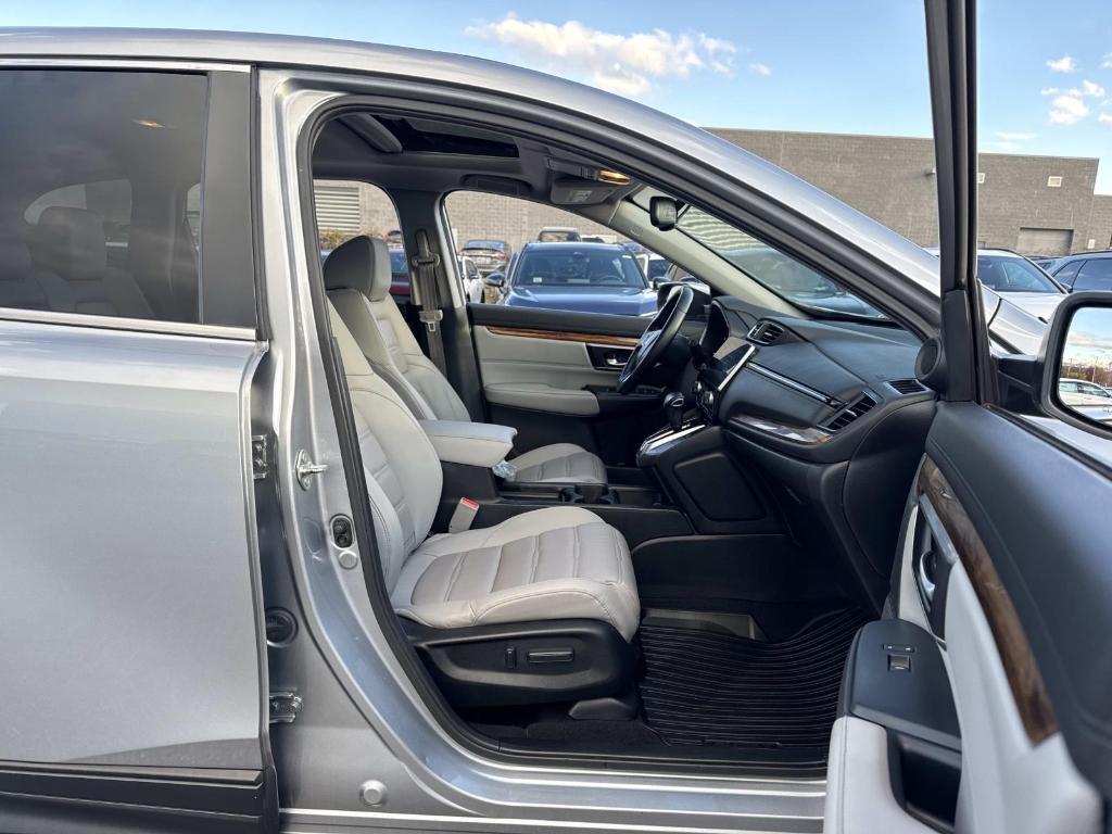 used 2018 Honda CR-V car, priced at $22,000