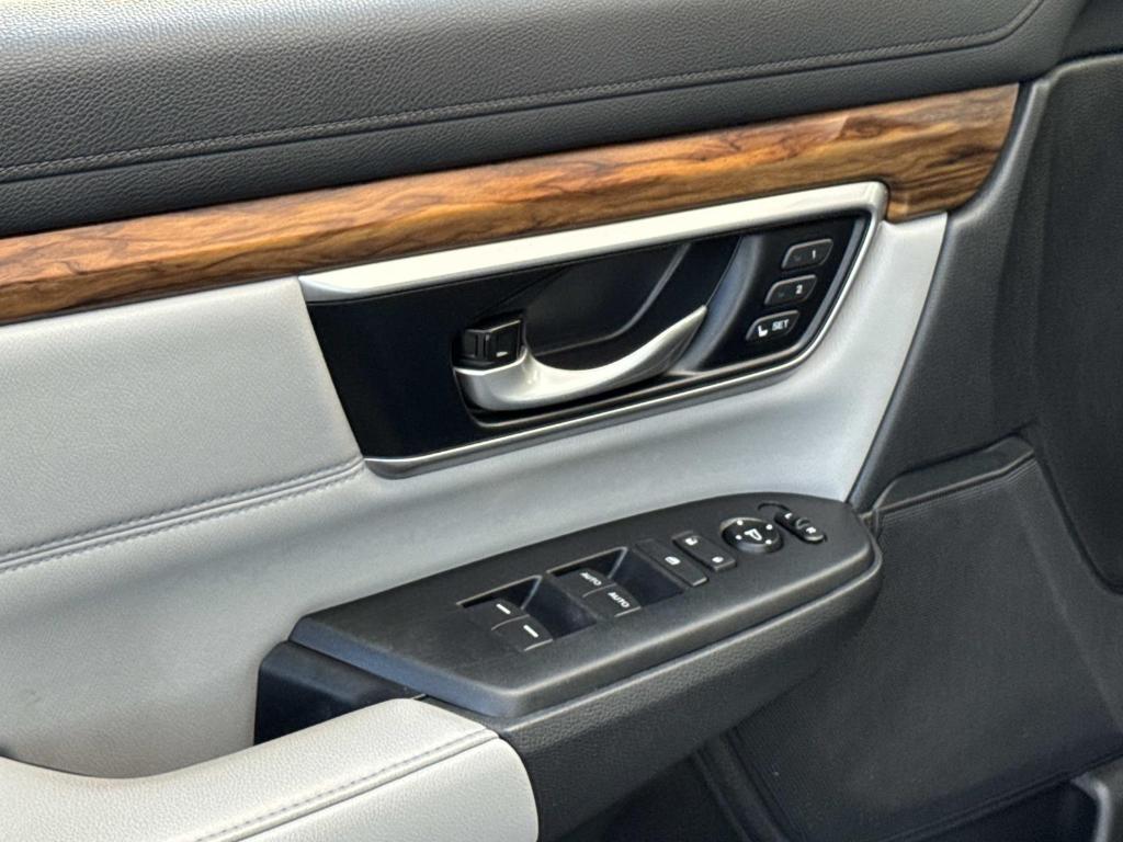 used 2018 Honda CR-V car, priced at $22,000