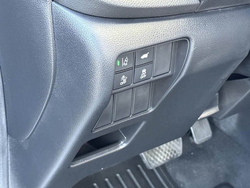 used 2018 Honda CR-V car, priced at $22,000