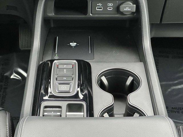 used 2025 Honda Pilot car, priced at $43,000