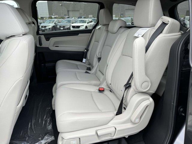 new 2025 Honda Odyssey car, priced at $43,670