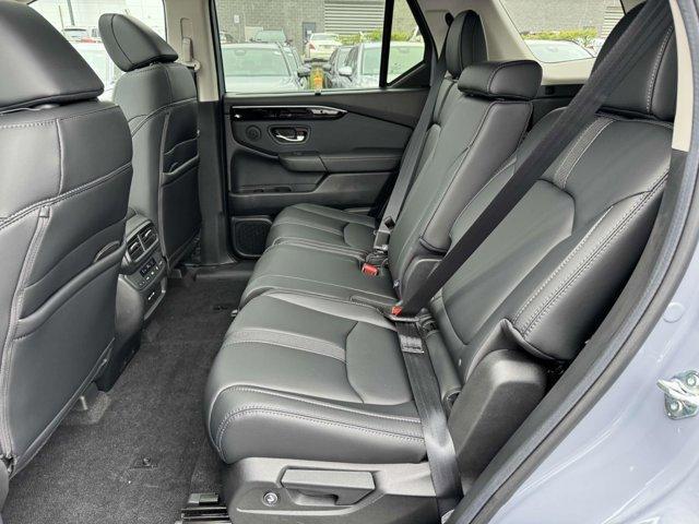 new 2025 Honda Pilot car, priced at $51,505