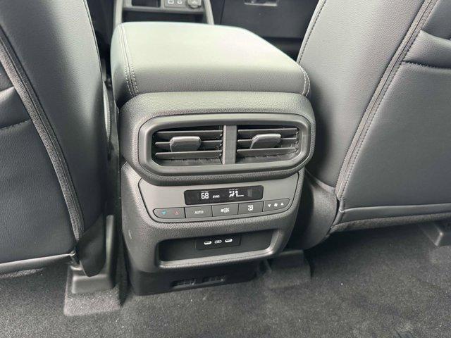 new 2025 Honda Pilot car, priced at $51,505