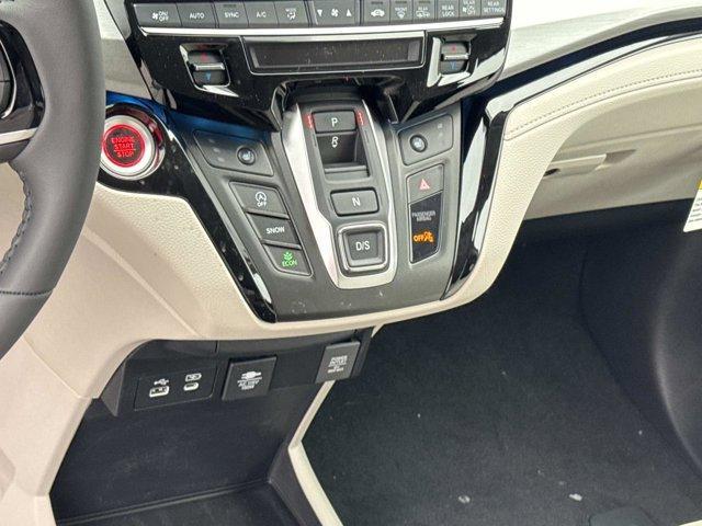 new 2026 Honda Odyssey car, priced at $48,990