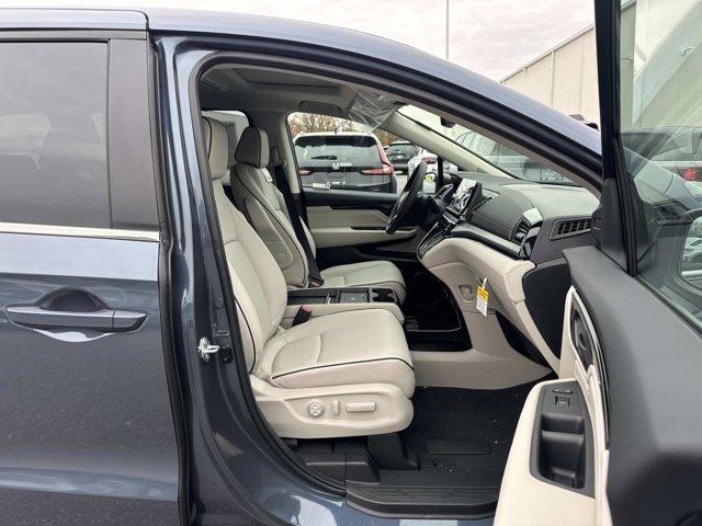 new 2026 Honda Odyssey car, priced at $48,990
