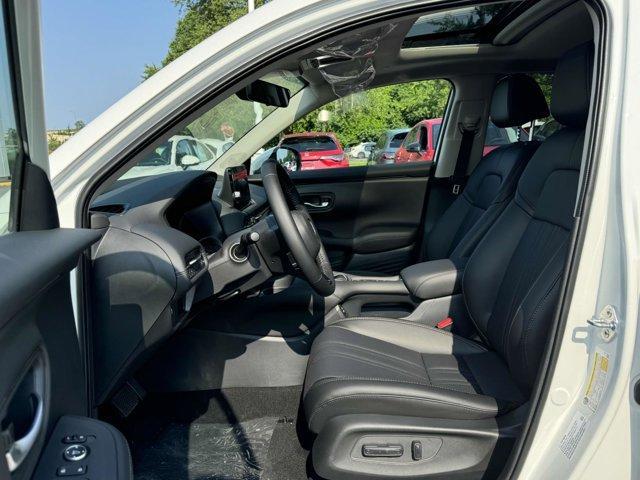 new 2025 Honda HR-V car, priced at $32,850
