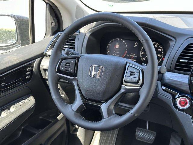 new 2025 Honda Odyssey car, priced at $52,630
