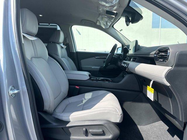 new 2025 Honda Pilot car, priced at $49,195