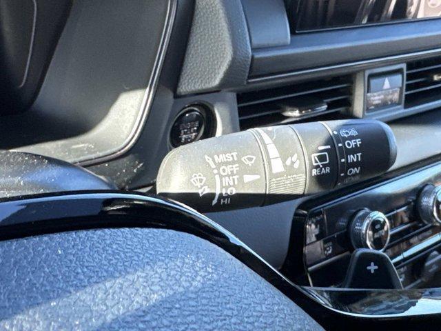 new 2025 Honda Pilot car, priced at $50,895