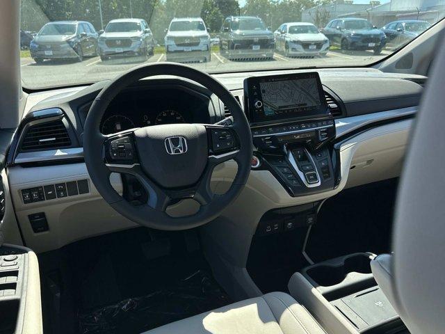 new 2026 Honda Odyssey car, priced at $49,995
