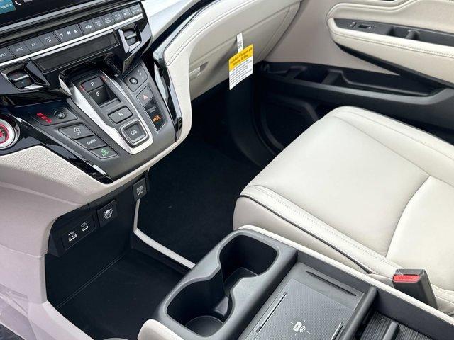 new 2026 Honda Odyssey car, priced at $48,990