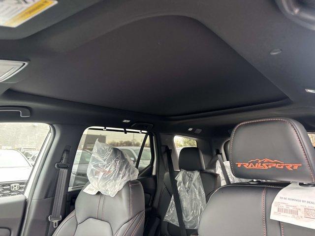 new 2025 Honda Pilot car, priced at $51,350