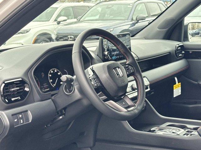 new 2025 Honda Pilot car, priced at $51,350