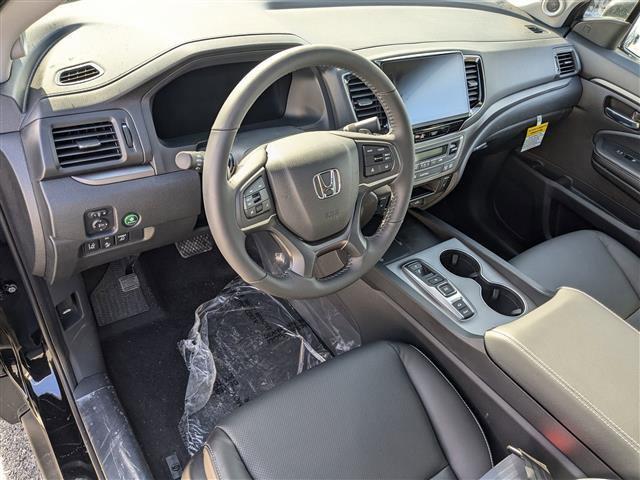 new 2025 Honda Ridgeline car, priced at $44,375