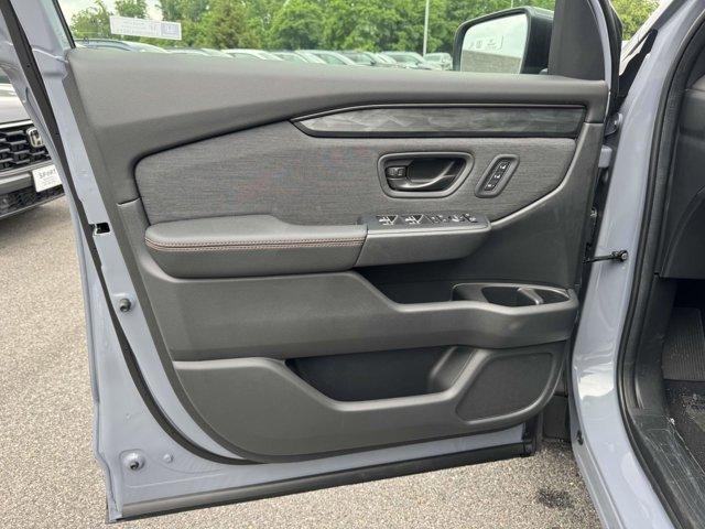 new 2026 Honda Passport car, priced at $50,355
