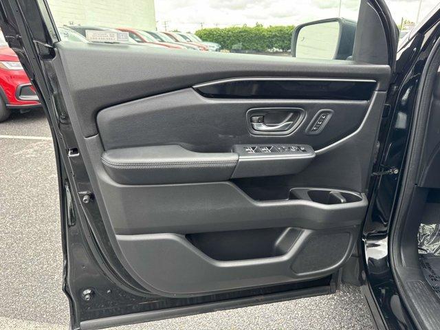 used 2023 Honda Pilot car, priced at $44,000