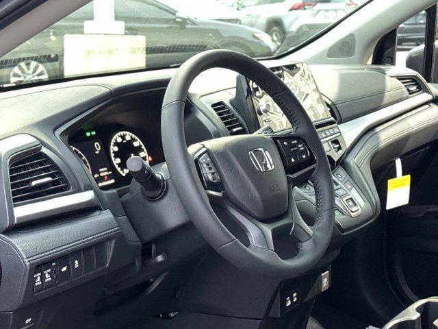 new 2026 Honda Odyssey car, priced at $44,290