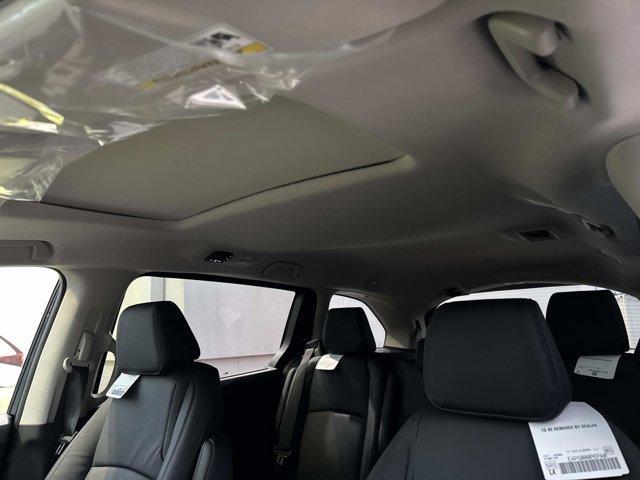 new 2026 Honda Odyssey car, priced at $44,290