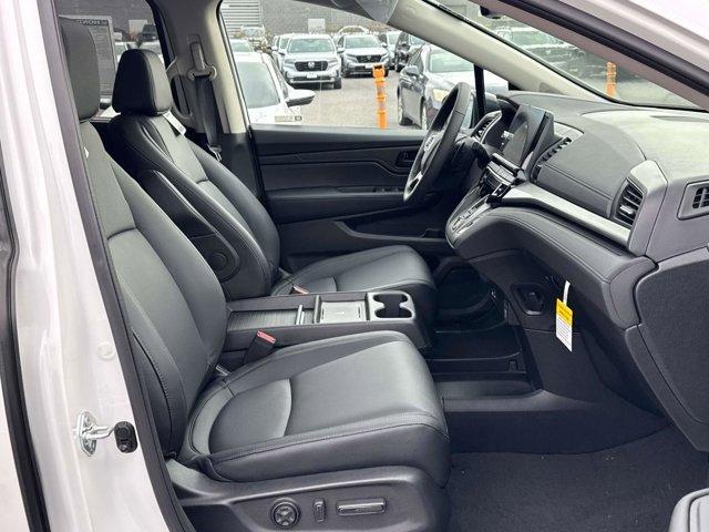 new 2026 Honda Odyssey car, priced at $46,140