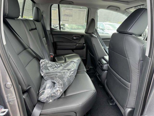 new 2025 Honda Ridgeline car, priced at $44,430