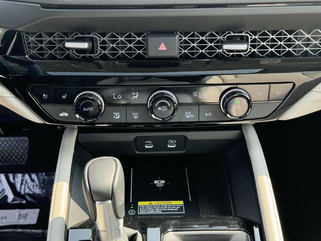 new 2025 Honda Accord Hybrid car, priced at $40,905