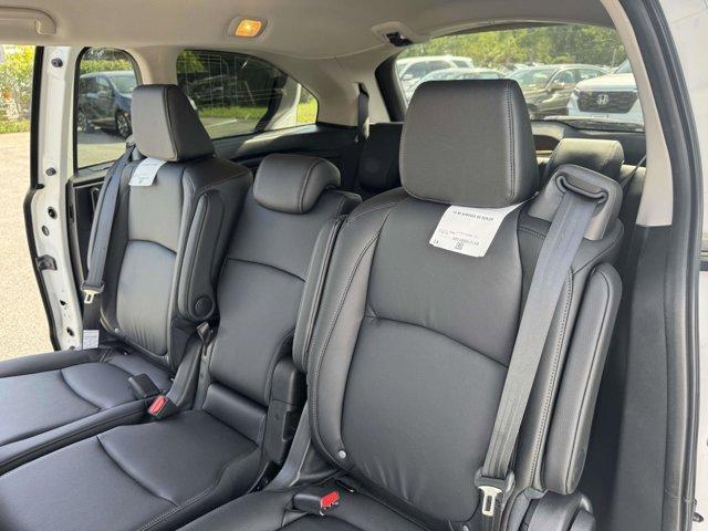 new 2026 Honda Odyssey car, priced at $45,110