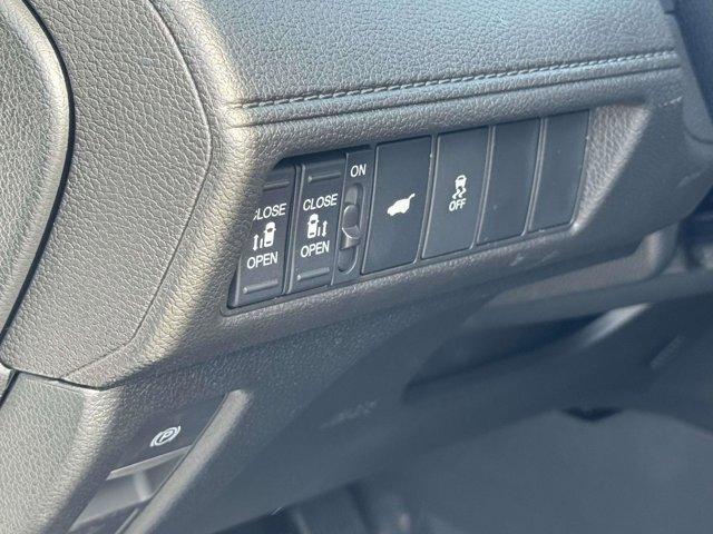 new 2026 Honda Odyssey car, priced at $45,110