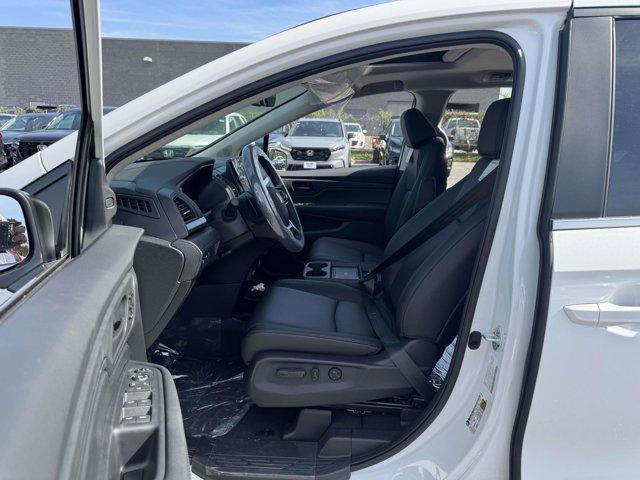 new 2026 Honda Odyssey car, priced at $45,110