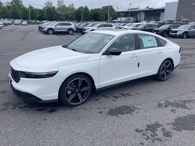 new 2024 Honda Accord Hybrid car