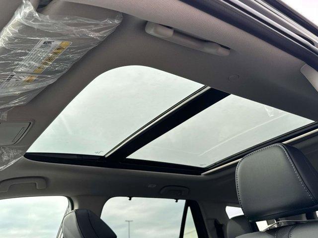 new 2025 Honda Pilot car, priced at $51,095