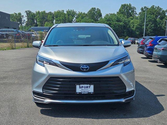 used 2022 Toyota Sienna car, priced at $34,200