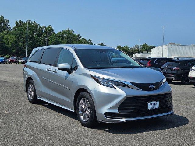 used 2022 Toyota Sienna car, priced at $34,200