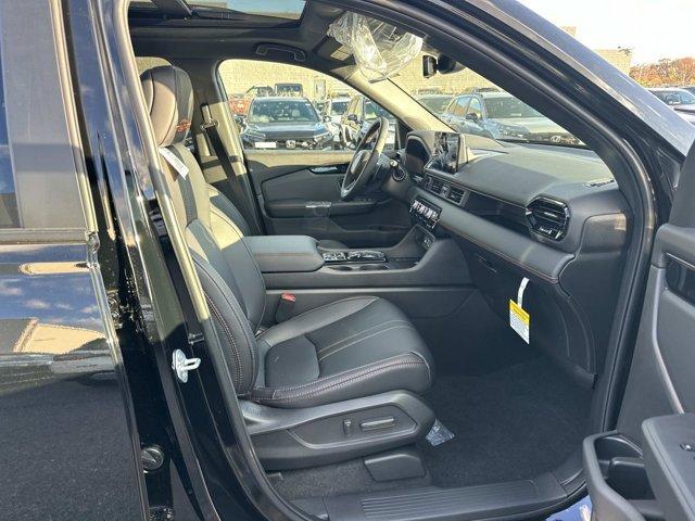 new 2025 Honda Pilot car, priced at $50,895