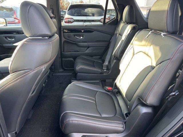 new 2025 Honda Pilot car, priced at $50,895