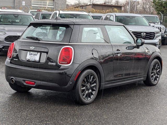 used 2021 MINI Hardtop car, priced at $19,995