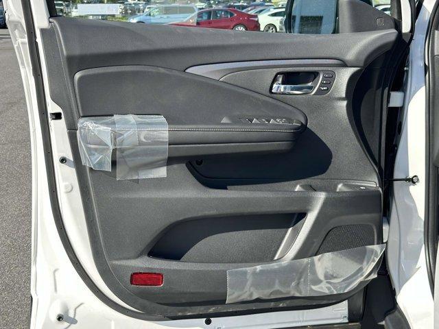 new 2025 Honda Ridgeline car, priced at $44,885