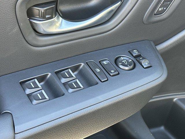 new 2025 Honda Pilot car, priced at $54,575