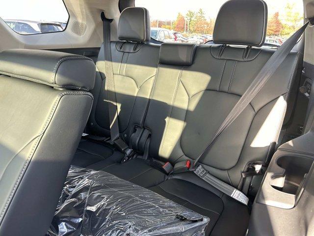 new 2025 Honda Pilot car, priced at $54,575