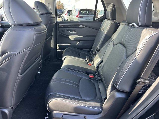 new 2025 Honda Pilot car, priced at $54,575