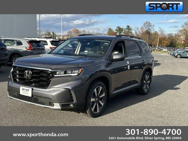 new 2025 Honda Pilot car, priced at $51,095