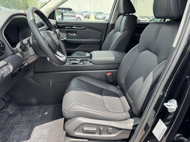 new 2025 Honda Pilot car, priced at $51,780