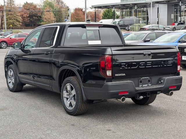 new 2025 Honda Ridgeline car, priced at $43,875