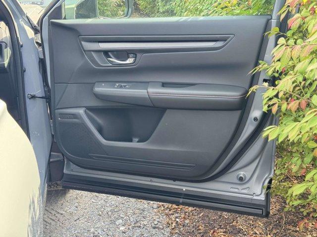 new 2026 Honda CR-V Hybrid car, priced at $40,650