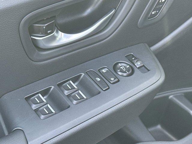 new 2025 Honda Pilot car, priced at $51,095