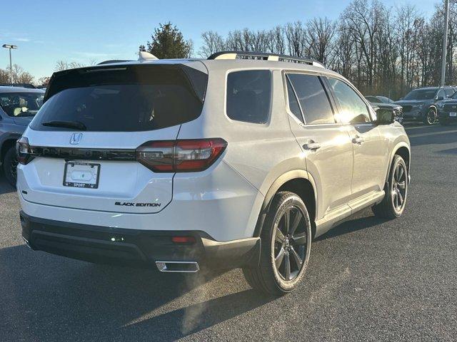 new 2025 Honda Pilot car, priced at $56,530
