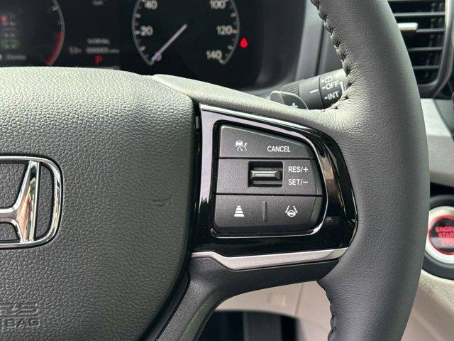 new 2026 Honda Odyssey car, priced at $44,290