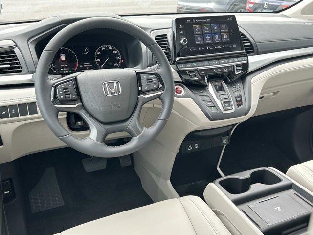 new 2026 Honda Odyssey car, priced at $44,290