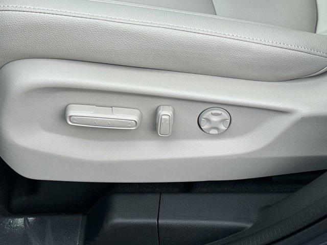 new 2026 Honda Odyssey car, priced at $44,290