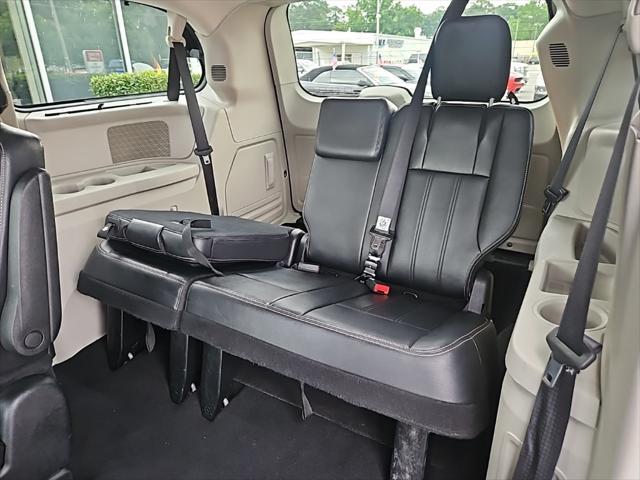 used 2014 Chrysler Town & Country car, priced at $8,999