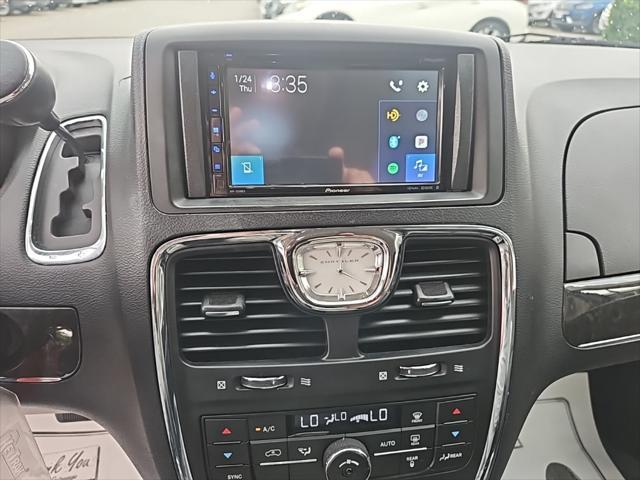 used 2014 Chrysler Town & Country car, priced at $8,999